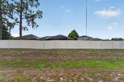 Exterior - 12124 Colonial Estates Ln, Riverview, FL 33579 photo 17 of 25