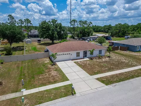 View/Area - 12124 Colonial Estates Ln, Riverview, FL 33579 photo 3 of 21
