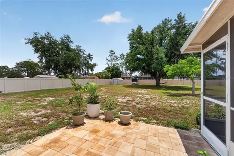 Exterior - 12124 Colonial Estates Ln, Riverview, FL 33579 photo 21 of 25