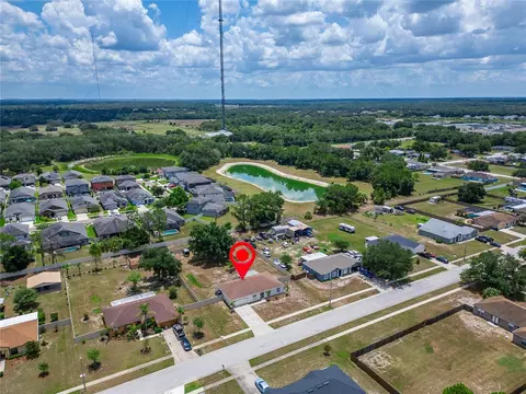 View/Area - 12124 Colonial Estates Ln, Riverview, FL 33579 photo 8 of 21