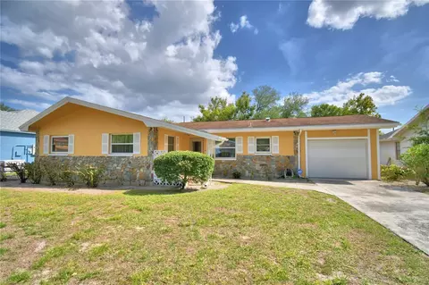 2779 Robinwood Dr, Clearwater, FL 33759
