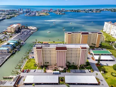 4550 Cove Cir #205, Saint Petersburg, FL 33708