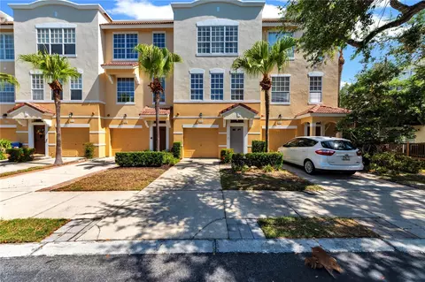 3115 Bayshore Oaks Dr, Tampa, FL 33611