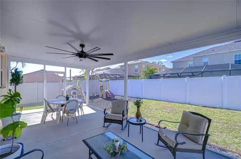 Exterior - 10923 Pond Pine Dr, Riverview, FL 33569 photo 3 of 7