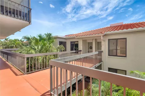 6357 Bahia Del Mar Blvd #207, Saint Petersburg, FL 33715