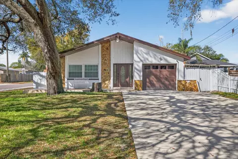 8902 N Hamner Ave, Tampa, FL 33604