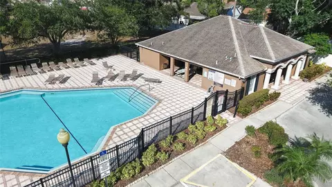 Exterior - 10510 Egret Haven Ln, Riverview, FL 33578 photo 13 of 13