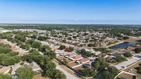 View/Area - 10510 Egret Haven Ln, Riverview, FL 33578 photo 3 of 5