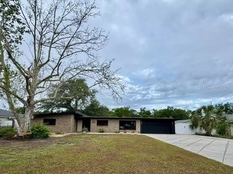 9718 N Oregon Ave, Tampa, FL 33612
