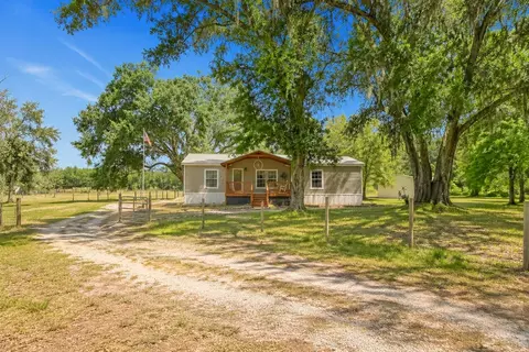 40949 Jerry Rd, Zephyrhills, FL 33540