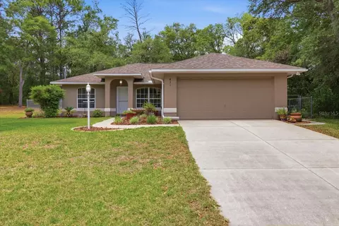 431 W Mac Pl, Citrus Springs, FL 34434