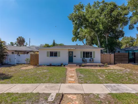 4710 11th Ave N, Saint Petersburg, FL 33713