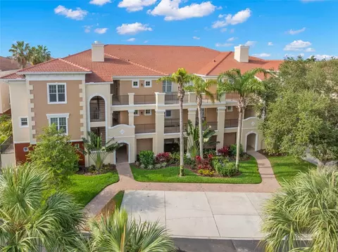 6 Academy Way S #221, Saint Petersburg, FL 33711