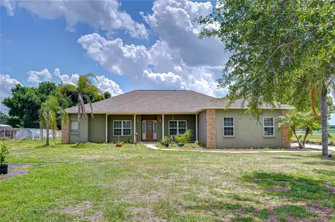 4036 Moores Lake Rd, Dover, FL 33527