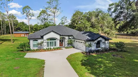 17833 Hyland Ln, Dade City, FL 33523