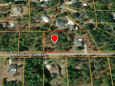 818 N Kensington Ave, Lecanto, FL 34461