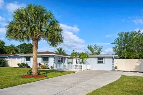 6316 Fairway Blvd, Apollo Beach, FL 33572