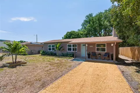 5810 7th Ave S, Gulfport, FL 33707