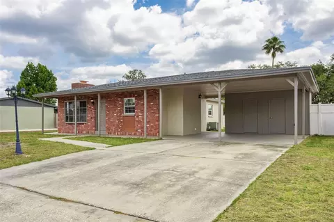 8303 Temple Park Dr, Tampa, FL 33637