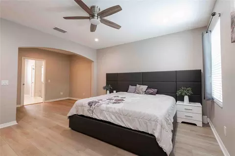 Bedroom - 12846 Tikal Way, Trinity, FL 34655 photo 2 of 8