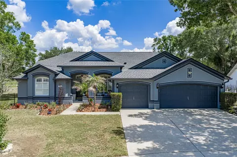 2624 Crestfield Dr, Valrico, FL 33596