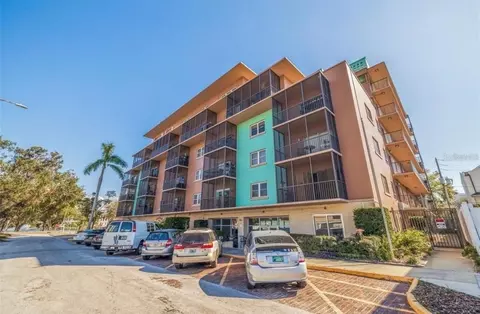 750 N Burlington Ave N #5D, Saint Petersburg, FL 33701