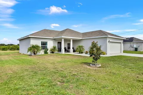 621 Palmdale Ave, Avon Park, FL 33825