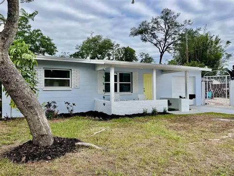 2475 47th St S, Saint Petersburg, FL 33711
