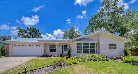 2167 Lakeview Rd, Clearwater, FL 33764