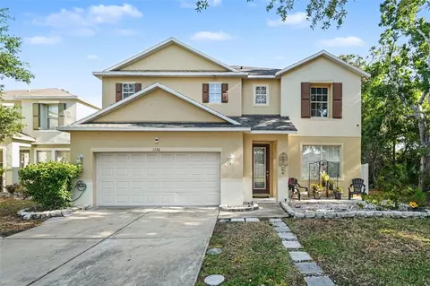1720 Atlantic Dr, Ruskin, FL 33570