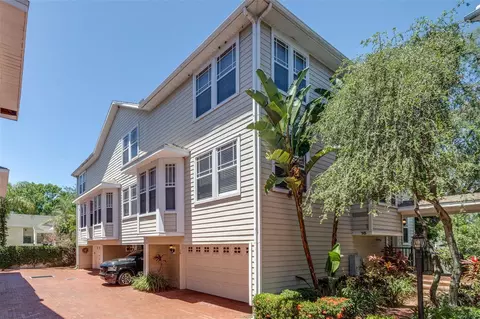 3315 W De Leon St #16, Tampa, FL 33609