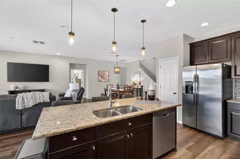 Kitchen - 18428 Malinche Loop, Spring Hill, FL 34610 photo 3 of 7