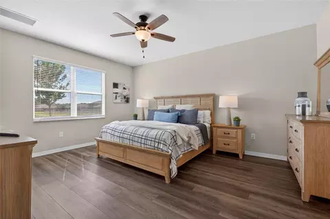 Bedroom - 18428 Malinche Loop, Spring Hill, FL 34610 photo 4 of 9