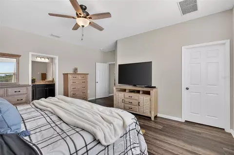 Bedroom - 18428 Malinche Loop, Spring Hill, FL 34610 photo 6 of 9