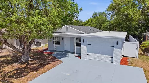3042 Bahia Ave, Holiday, FL 34690