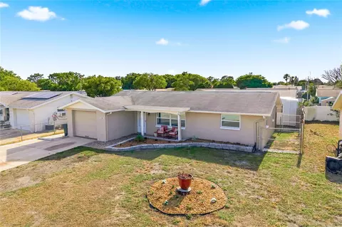 11205 Glover Rd, Port Richey, FL 34668