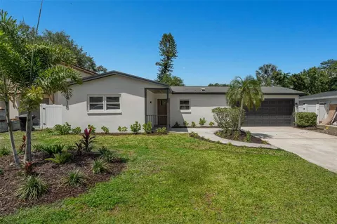 1715 Delaware Ave NE, Saint Petersburg, FL 33703