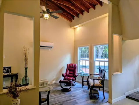 Living - 18001 Nelson Rd, Spring Hill, FL 34610 photo 2 of 4