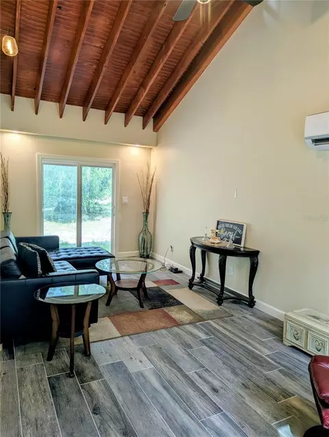 Living - 18001 Nelson Rd, Spring Hill, FL 34610 photo 3 of 4