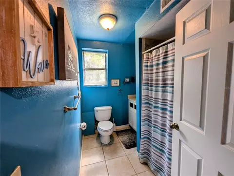 Bath - 18001 Nelson Rd, Spring Hill, FL 34610 photo 1 of 3