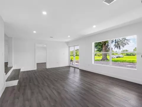 Living - 2440 Wallace Rd, Bartow, FL 33830 photo 1 of 3