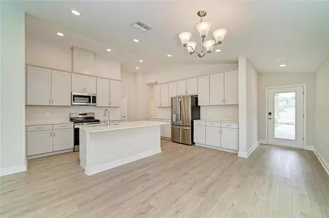 Kitchen - 12365 Oak Hill Way, Parrish, FL 34219 photo 7 of 7