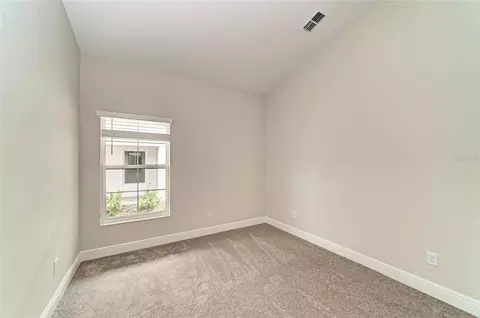 Bedroom - 12365 Oak Hill Way, Parrish, FL 34219 photo 4 of 7