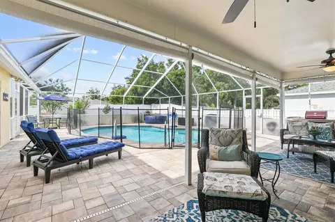 Exterior - 1049 Larkin Rd, Spring Hill, FL 34608 photo 6 of 13