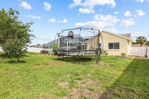 Exterior - 1049 Larkin Rd, Spring Hill, FL 34608 photo 12 of 13