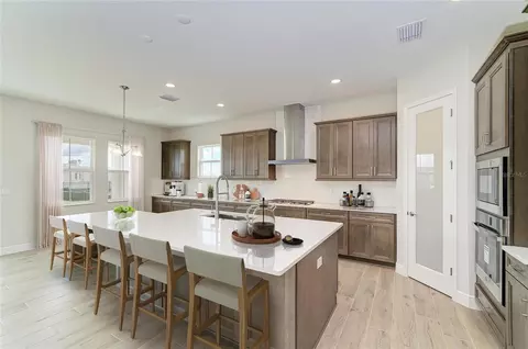 Kitchen - 10316 Longmeadow Ave, Parrish, FL 34219 photo 1 of 6