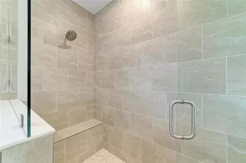 Bath - 10316 Longmeadow Ave, Parrish, FL 34219 photo 3 of 9