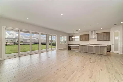 Living - 10316 Longmeadow Ave, Parrish, FL 34219 photo 3 of 6