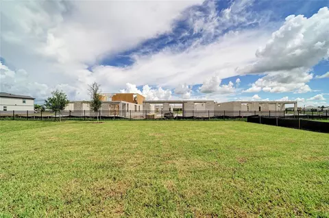 Exterior - 10316 Longmeadow Ave, Parrish, FL 34219 photo 5 of 5