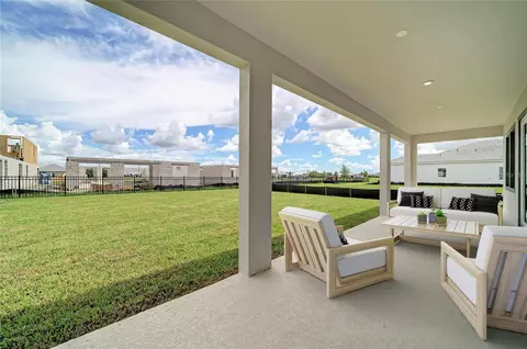 Exterior - 10316 Longmeadow Ave, Parrish, FL 34219 photo 2 of 5